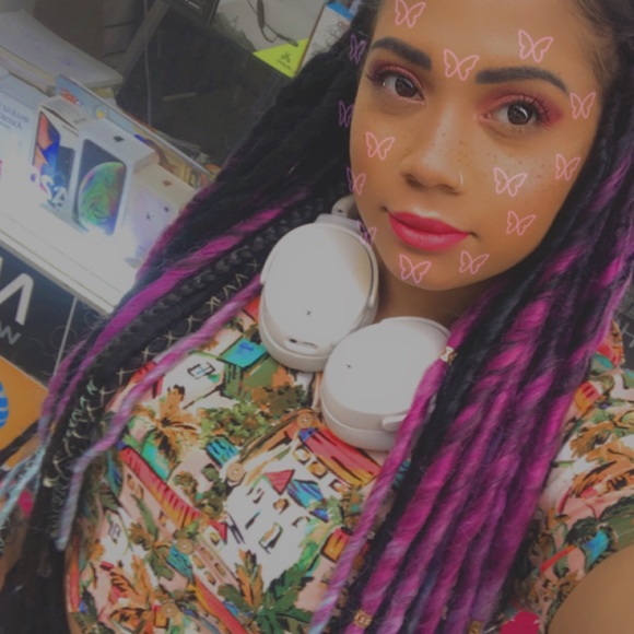 Meet your Posher, Ruby - Picture 4 of 4